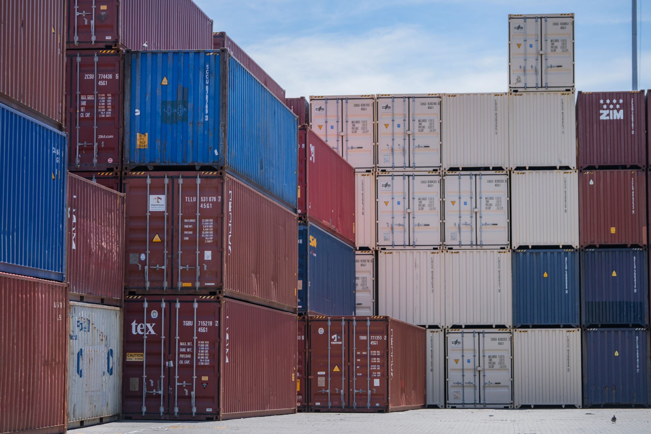 Used Shipping Containers (5)